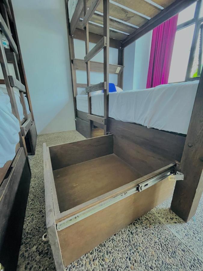 Los Muertos Hostal Puerto Vallarta Bagian luar foto